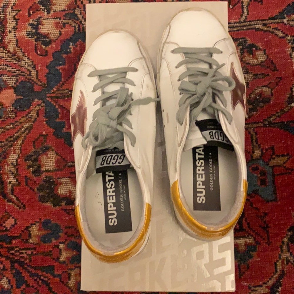 Golden Goose Superstar size 37